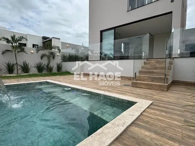 Casa com 250m² 3 quartos e 4 banheiros, à venda, no bairro Loteamento Salvador Costa Marques em Cuiabá