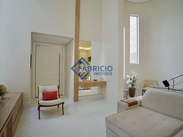 Casa com 420m² 4 quartos e 6 banheiros, à venda, no bairro Bosque em Vinhedo