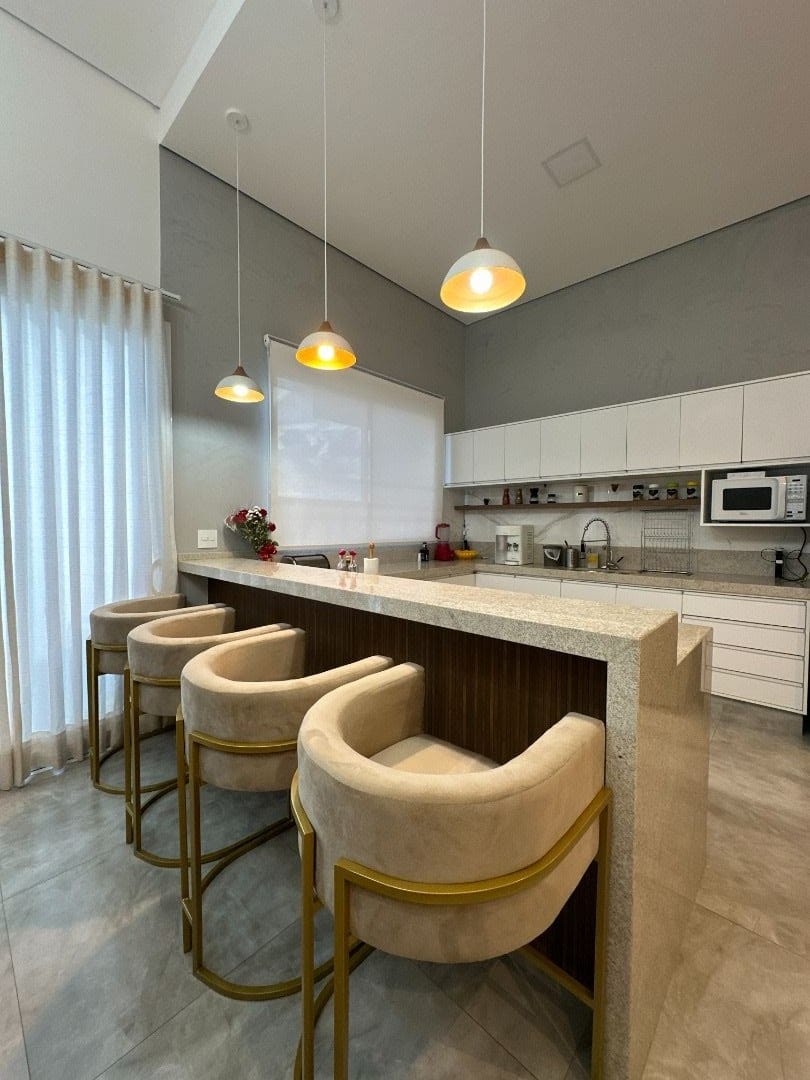 Casa, 3 quartos, 232 m² - Foto 4