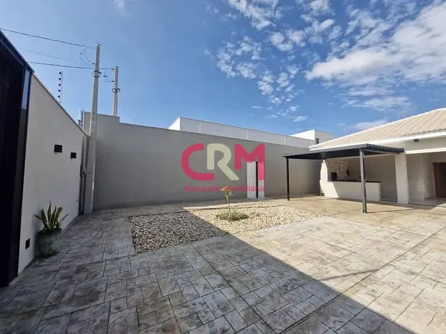Casa com 360m² 2 quartos e 3 banheiros, à venda, no bairro Parque Residencial Laranjeiras IV em Taquaritinga