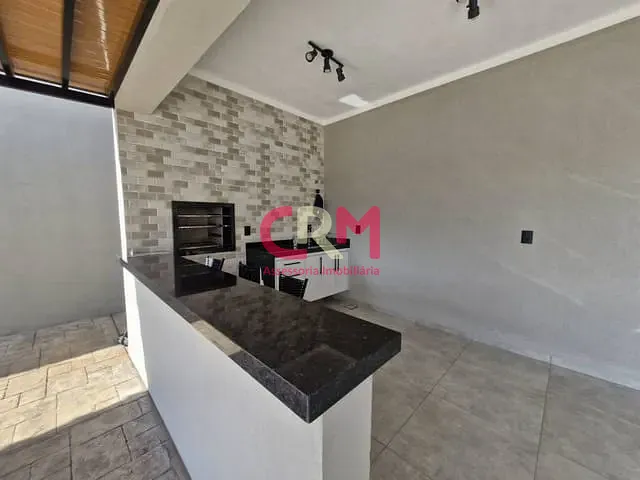 Casa com 360m² 2 quartos e 3 banheiros, à venda, no bairro Parque Residencial Laranjeiras IV em Taquaritinga