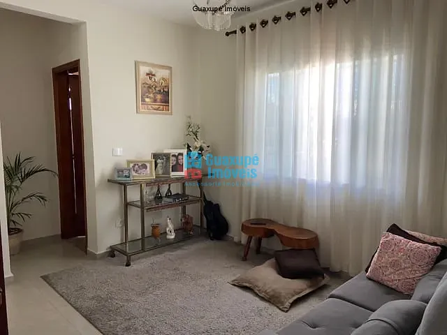 Casa com 100m², à venda, no bairro VILA CAMPANHA em GUAXUPÉ