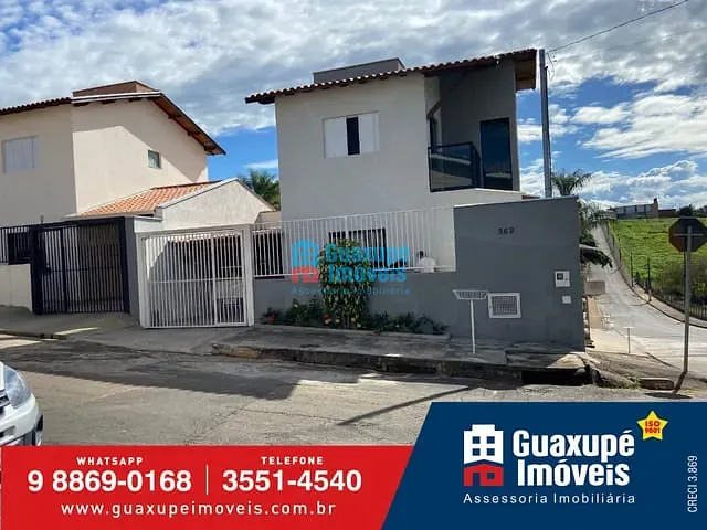 Casa com 100m², à venda, no bairro VILA CAMPANHA em GUAXUPÉ