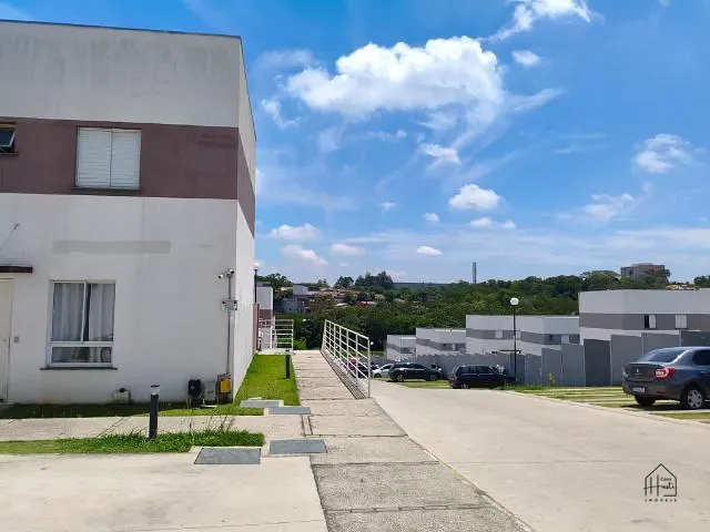 Casa com 100m² 2 quartos e 2 banheiros, à venda ou para alugar, no bairro São Judas Tadeu em Vargem Grande Paulista