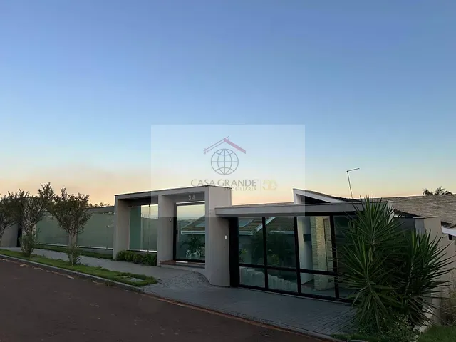 Casa 2 quartos e 3 banheiros, à venda, no bairro Condomínio Costa do Sol em Rolândia