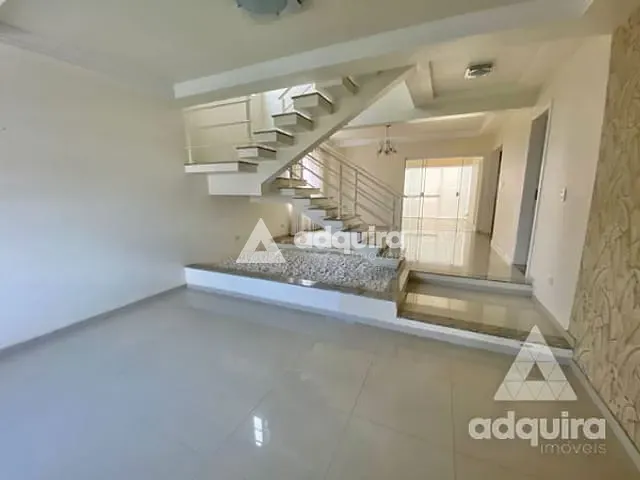 Casa 4 quartos e 4 banheiros, à venda, no bairro Jardim Carvalho em Ponta Grossa