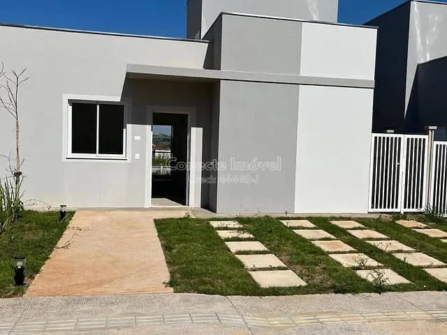 Casa com 137m² 2 quartos e 2 banheiros, à venda, no bairro Vargeão em Jaguariúna