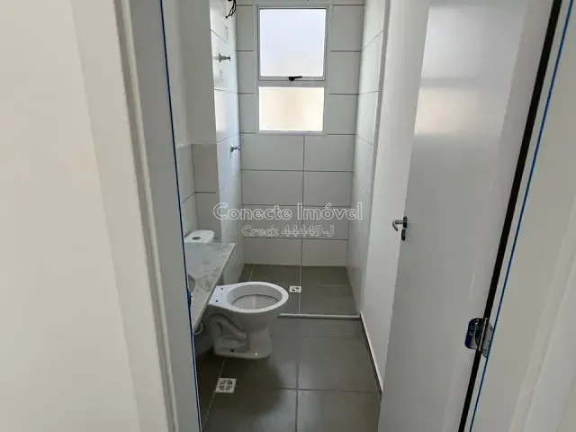 Casa com 137m² 2 quartos e 2 banheiros, à venda, no bairro Vargeão em Jaguariúna