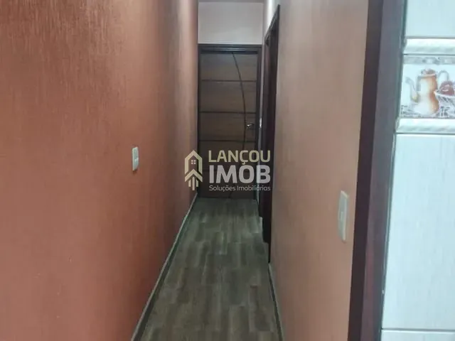 Casa 2 quartos e 2 banheiros, à venda, no bairro Nova Jundiainopolis em Jundiaí