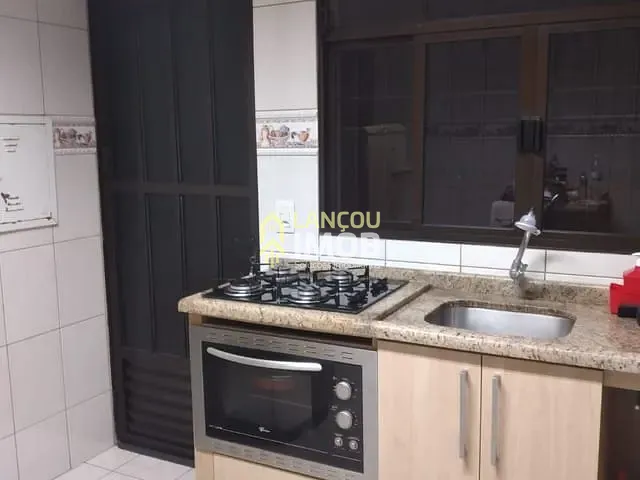 Casa 2 quartos e 2 banheiros, à venda, no bairro Nova Jundiainopolis em Jundiaí