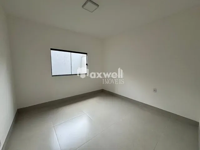Casa com 219m² 3 quartos e 2 banheiros, à venda, no bairro Jardim Buriti Sereno em Aparecida de Goiânia