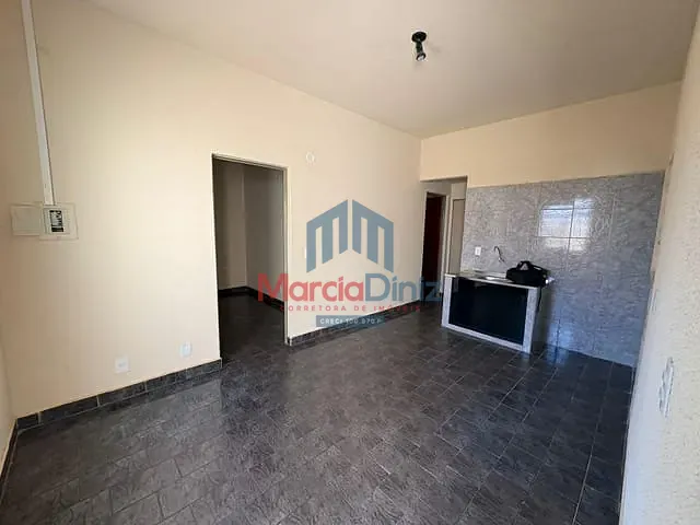 Casa com 100m² 2 quartos e 1 banheiro, para alugar, no bairro Benedito Trajano Borges em Ituverava