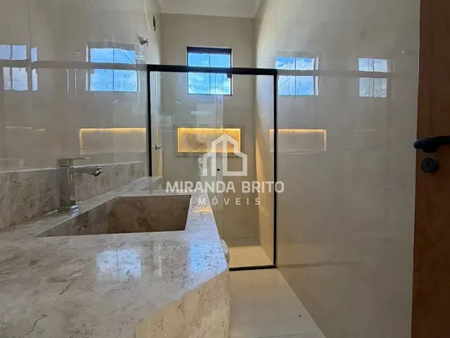 Casa 3 quartos e 2 banheiros, à venda, no bairro Vila Oliveira em Aparecida de Goiânia