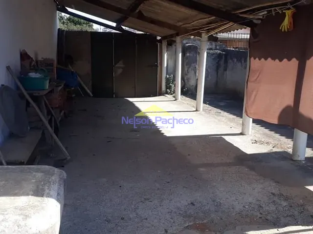 Casa com 698m² 3 quartos e 1 banheiro, à venda, no bairro Vila Bela Vista em Capivari