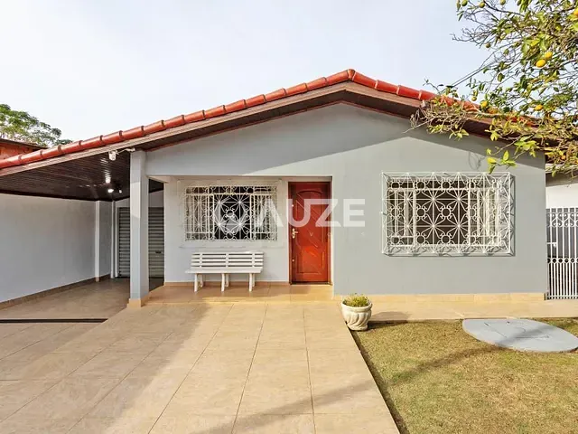 Casa com 190m² 4 quartos e 2 banheiros, à venda, no bairro Santa Cândida em Curitiba