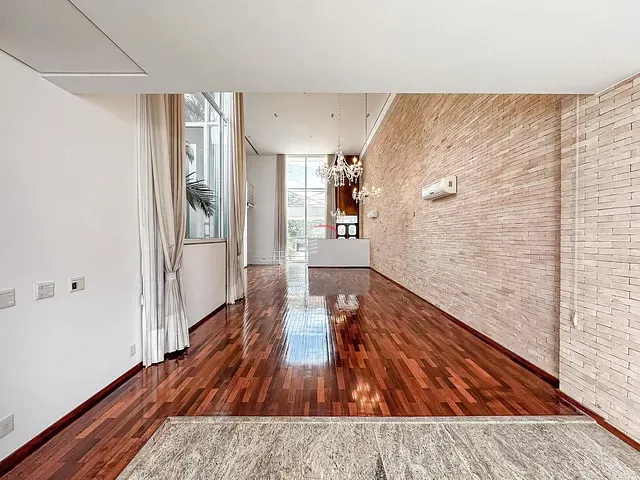 Casa com 360m² 5 quartos e 5 banheiros, à venda, no bairro Esperança em Londrina