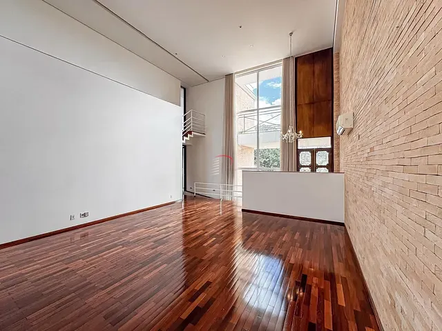 Casa com 360m² 5 quartos e 5 banheiros, à venda, no bairro Esperança em Londrina