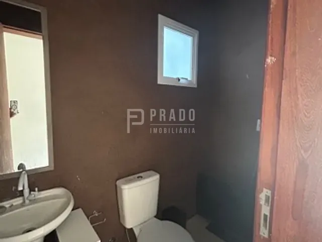 Casa com 140m² 3 quartos e 3 banheiros, à venda, no bairro Laranjal em Pelotas