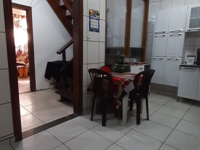 Casa 3 quartos e 1 banheiro, à venda, no bairro Jardim Guanabara em Belo Horizonte