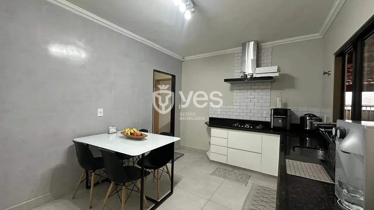 Casa, 3 quartos, 240 m² - Foto 14