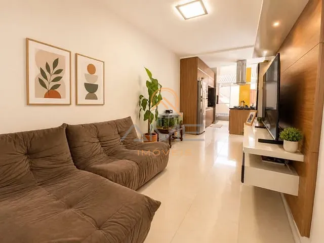 Casa 2 quartos e 1 banheiro, à venda, no bairro Três Vendas em Pelotas