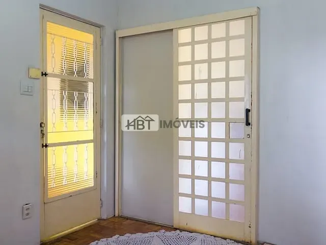 Casa 5 quartos e 3 banheiros, à venda, no bairro Vila Carolina em Bauru