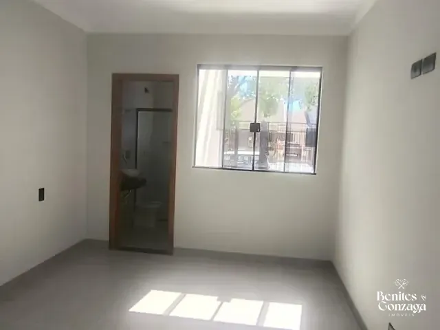 Casa 3 quartos e 2 banheiros, à venda, no bairro Jardim Alvorada em Maringá