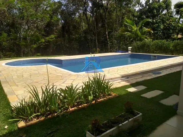 Casa com 1000m² 4 quartos e 4 banheiros, à venda, no bairro Parque São Gabriel em Itatiba
