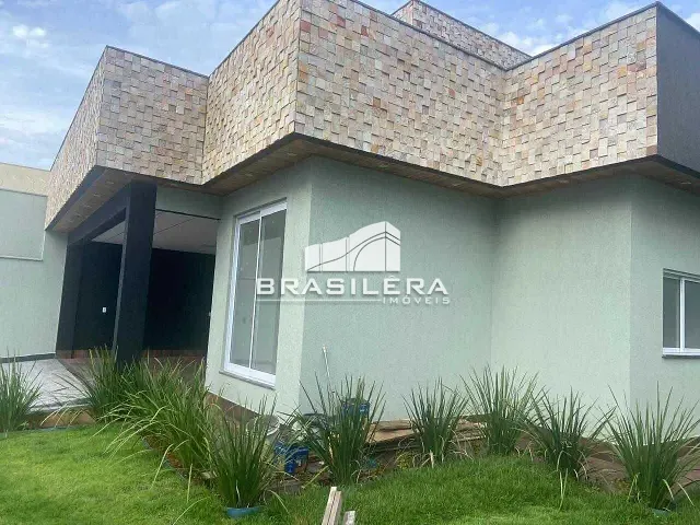 Casa 3 quartos e 4 banheiros, à venda, no bairro Cidade Satélite São Luiz em Aparecida de Goiânia