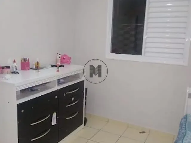 Casa 2 quartos e 1 banheiro, à venda, no bairro Loteamento Residencial Espanha em Guaratinguetá