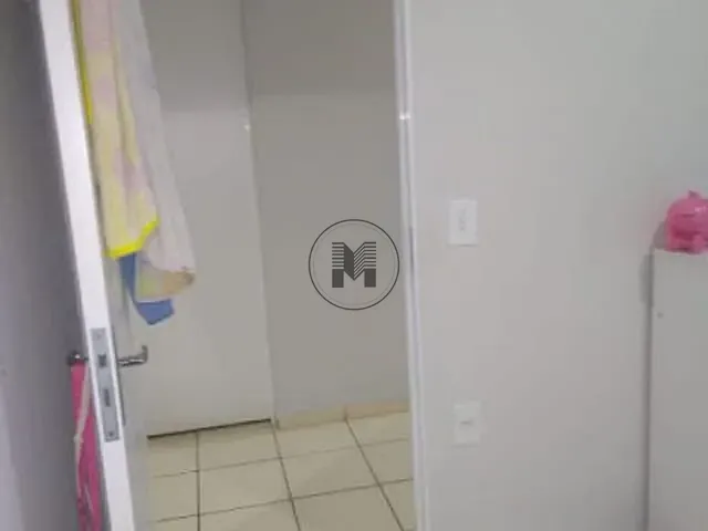 Casa 2 quartos e 1 banheiro, à venda, no bairro Loteamento Residencial Espanha em Guaratinguetá