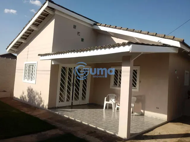 Casa com 480m² 3 quartos e 2 banheiros, à venda, no bairro Residencial Hípica Jaguari em Bragança Paulista