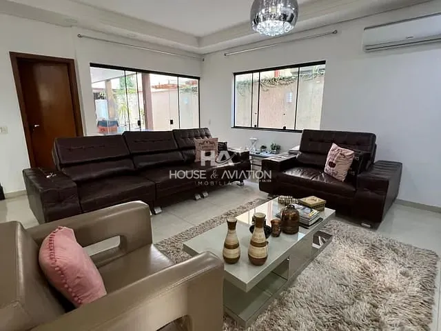 Casa com 382m² 6 quartos e 6 banheiros, à venda, no bairro Loteamento Portal do Sol II em Goiânia