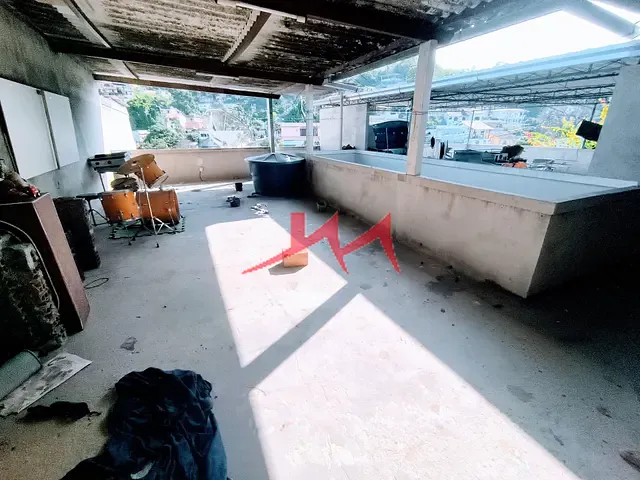 Casa com 110m² 1 quarto e 1 banheiro, à venda, no bairro Colubande em São Gonçalo