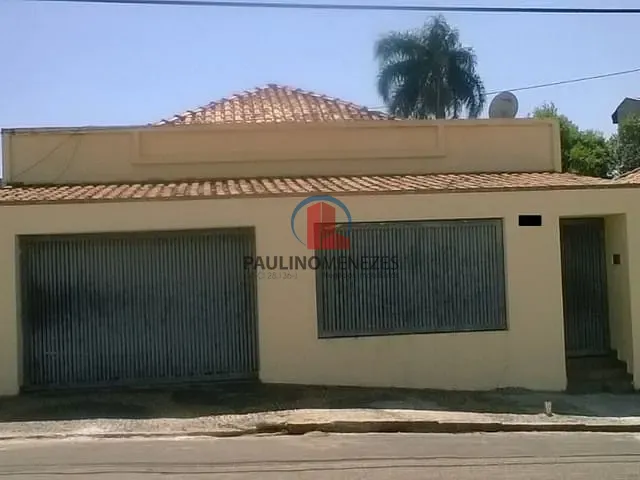 Casa com 380m² 4 quartos e 2 banheiros, à venda, no bairro Vila Santa Catarina em Americana