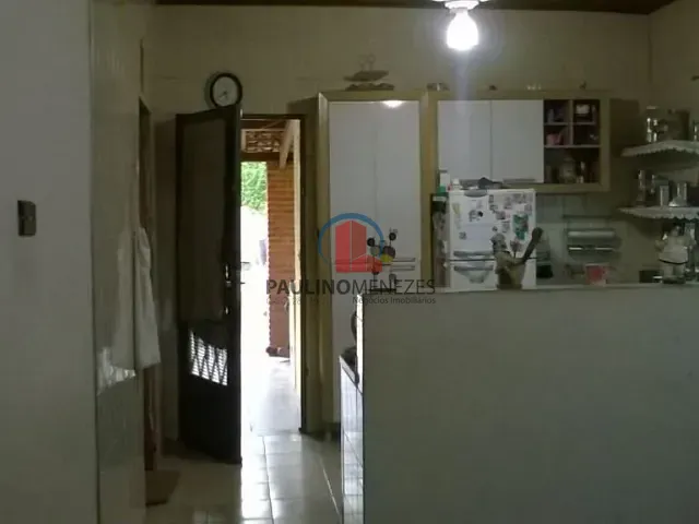 Casa com 380m² 4 quartos e 2 banheiros, à venda, no bairro Vila Santa Catarina em Americana