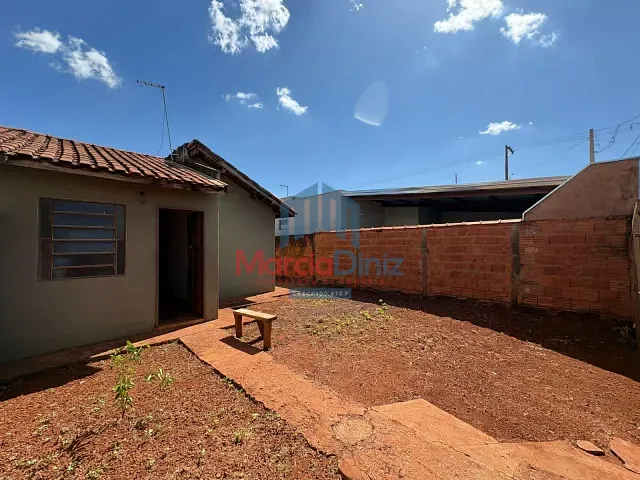 Casa com 200m² 1 quarto e 1 banheiro, para alugar, no bairro Benedito Trajano Borges em Ituverava