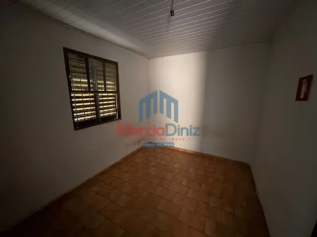 Casa com 200m² 1 quarto e 1 banheiro, para alugar, no bairro Benedito Trajano Borges em Ituverava