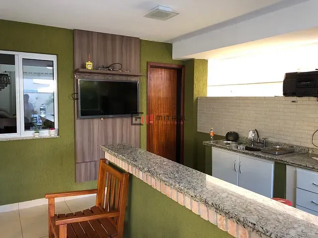 Casa 3 quartos e 2 banheiros, à venda, no bairro Operária em Londrina