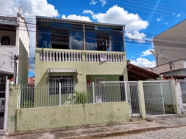Foto do Casa - Casa à venda 4 Quartos, 3 Vagas, 190M², Varginha, Itajubá - MG | MOHALLEM e LOPES CORRETAGEM E ADMINISTRACAO DE IMOVEIS LTDA