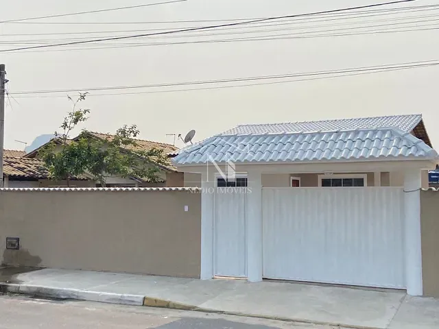 Casa com 480m² 3 quartos e 1 banheiro, à venda, no bairro Jardim Atlântico Central (Itaipuaçu) em Maricá