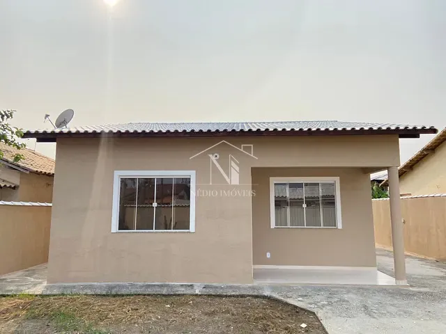 Casa com 480m² 3 quartos e 1 banheiro, à venda, no bairro Jardim Atlântico Central (Itaipuaçu) em Maricá