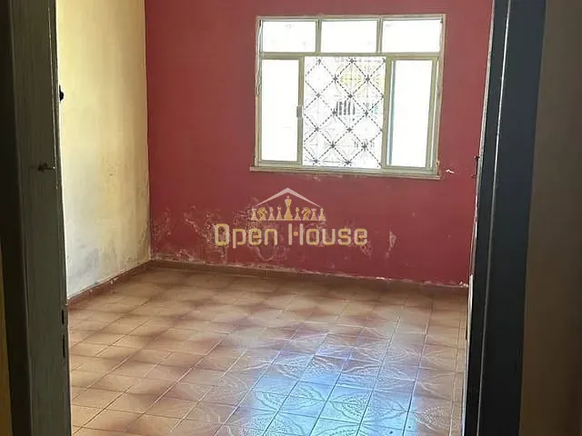 Casa 4 quartos e 1 banheiro, à venda, no bairro Duzentos e Quarenta e Nove em Volta Redonda