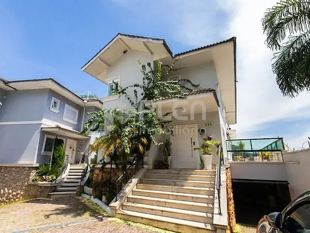 Casa 3 quartos e 4 banheiros, à venda, no bairro Vila Albertina em São Paulo