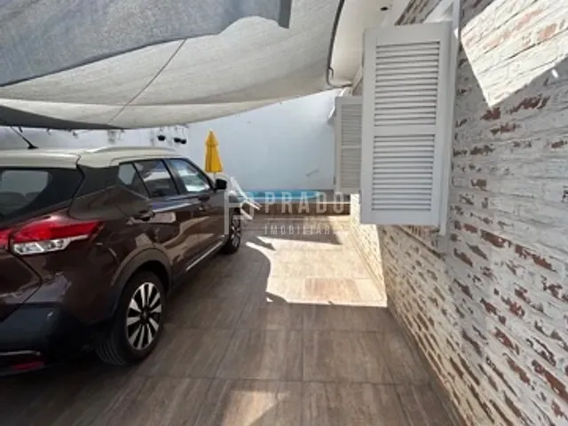 Casa com 240m² 3 quartos e 3 banheiros, à venda, no bairro Laranjal em Pelotas