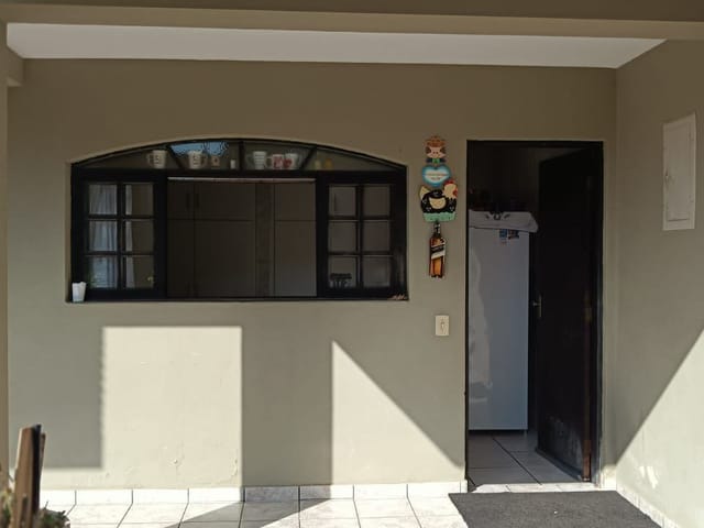 Casa com 250m² 2 quartos e 3 banheiros, à venda, no bairro Santa Claudina em Vinhedo