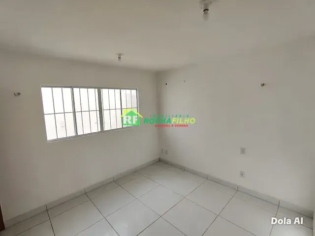 Casa 3 quartos e 2 banheiros, para alugar, no bairro Pedra Mole em Teresina