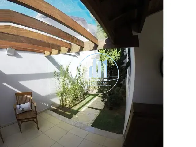 Casa com 450m² 4 quartos e 4 banheiros, à venda ou para alugar, no bairro Fátima I em Pouso Alegre