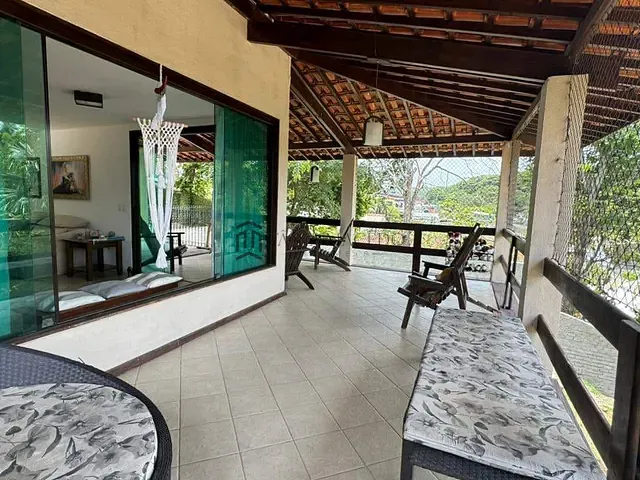 Casa com 600m² 3 quartos e 5 banheiros, à venda, no bairro Sítio dos Pintos em Recife