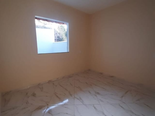 Casa com 140m² 2 quartos e 1 banheiro, à venda, no bairro São Benedito em Cambuí